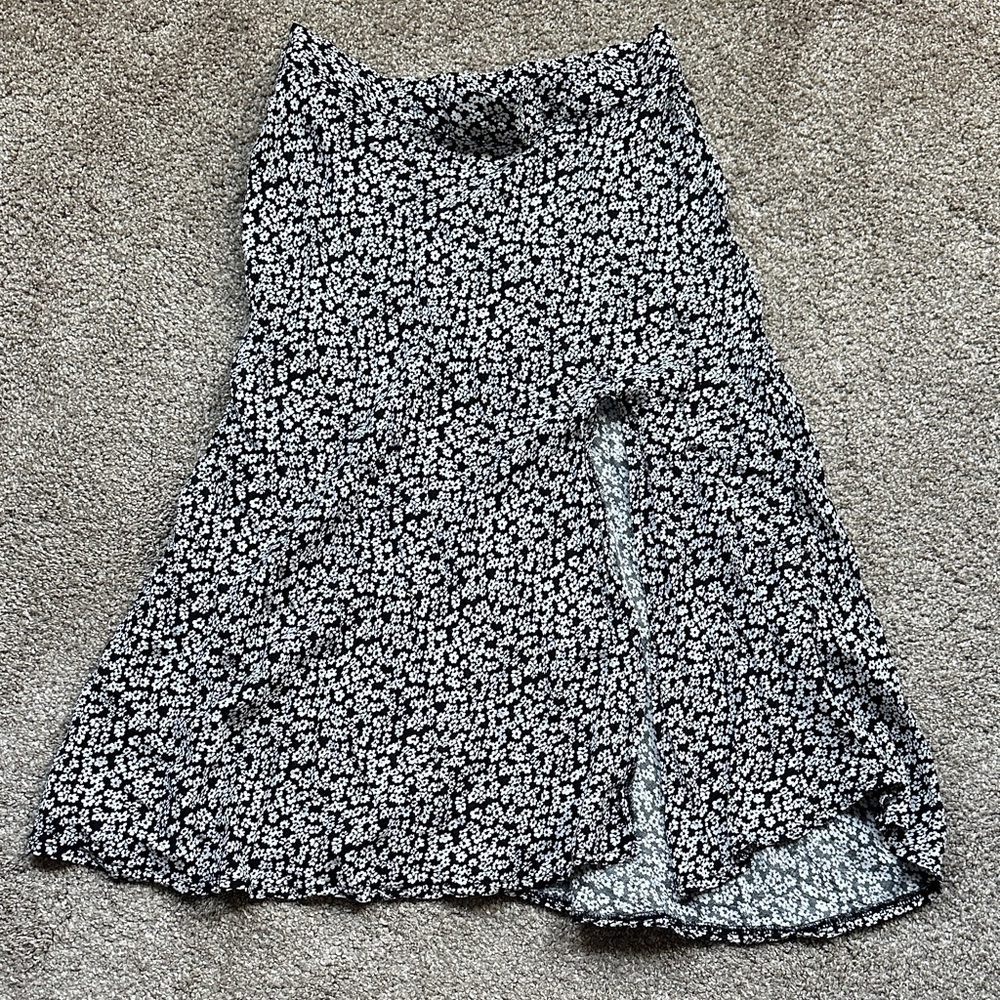 SHEIN Black and White Floral A-Line Skirt
